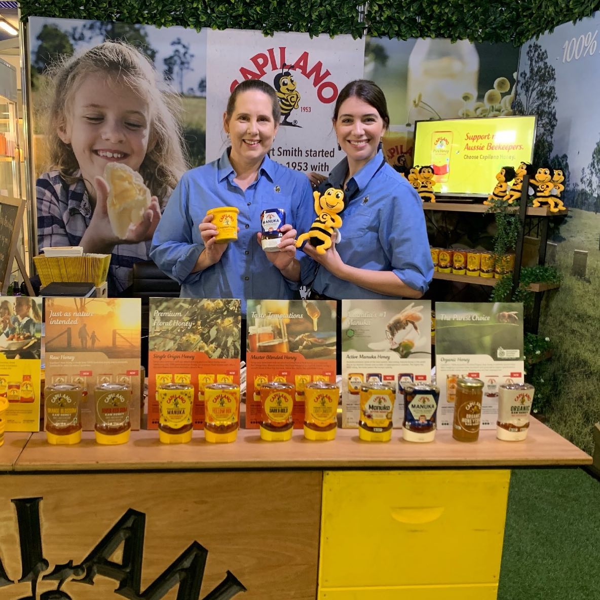 Mật ong hoa Manuka Capilano Honey MGO 300+ tăng sức đề kháng, giảm ho, viên họng, dưỡng ẩm da và môi cang bóng mịn màng - Massel Official