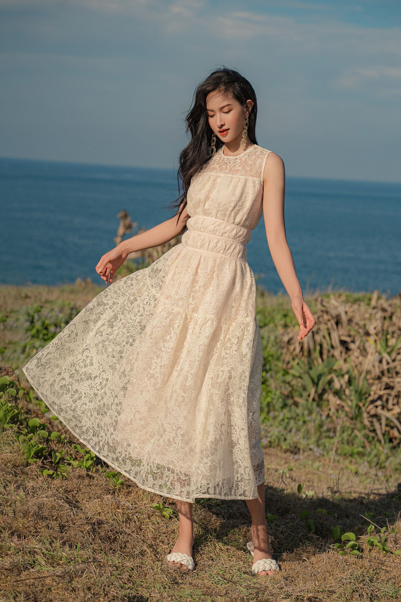 OLV - Đầm Floral Lace Dress