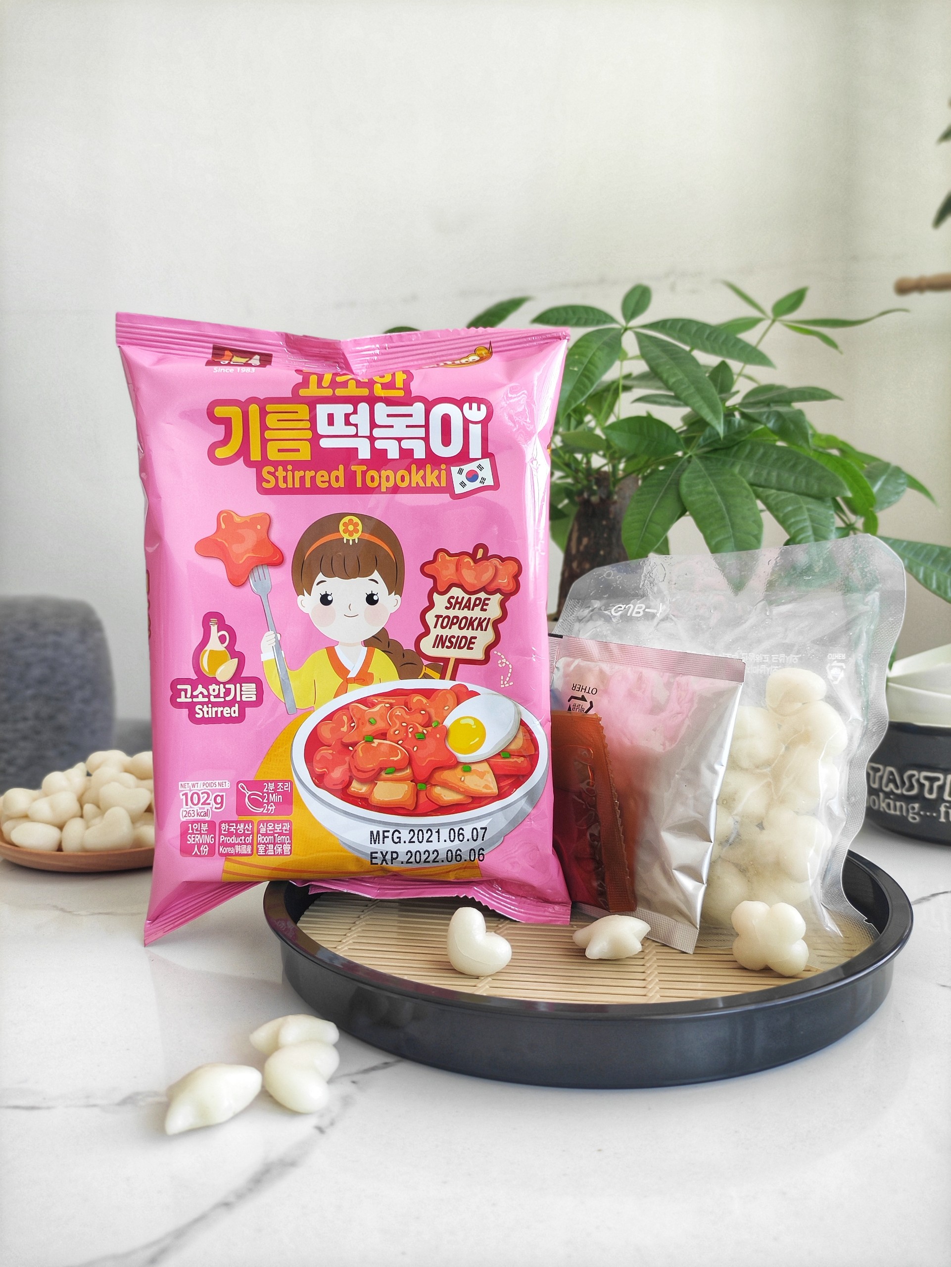 Bánh gạo Hàn Quốc Topokki Hoa Sao Tim Vị Dầu Mè
