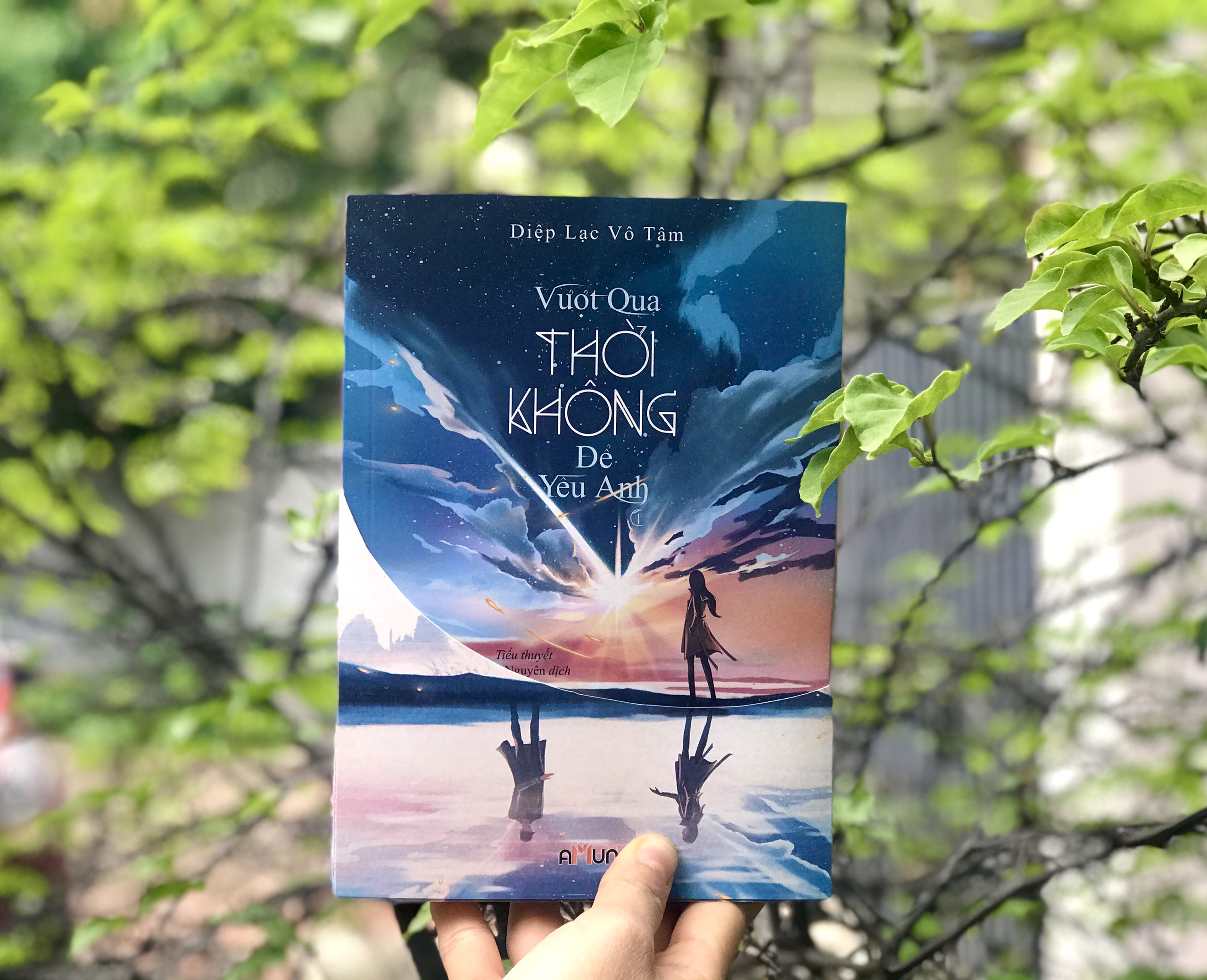 Sách - Vượt qua thời không để yêu anh -Combo 2 tập - Diệp Lạc Vô Tâm tặng kèm 01 bookmark