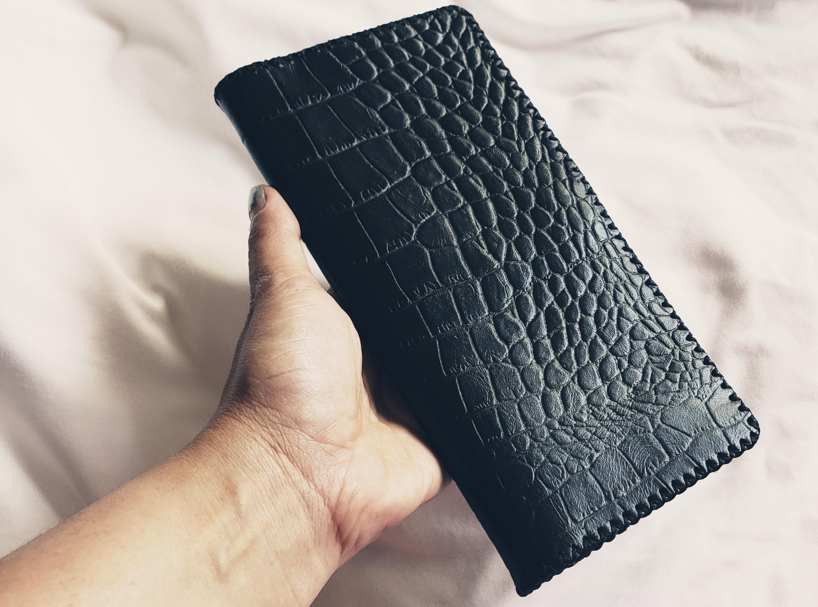 Ví da cầm tay nam handmade màu đen mã VDCTD3