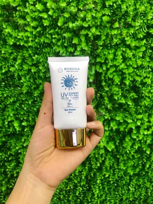 Kem Chống Nắng Không Gây Nhờn Rít SPF 50+ PA++++50ml-korena