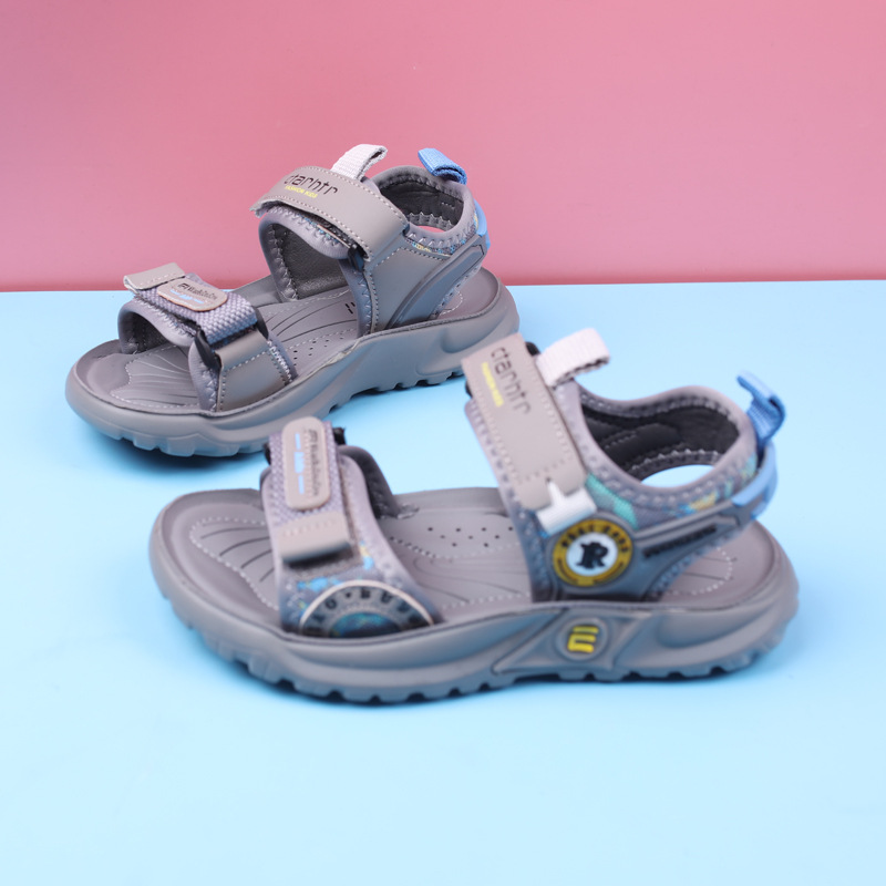 Giày Sandal quai hậu cho bé trai, thể thao siêu nhẹ, êm nhẹ chống trơn  – GSD9017