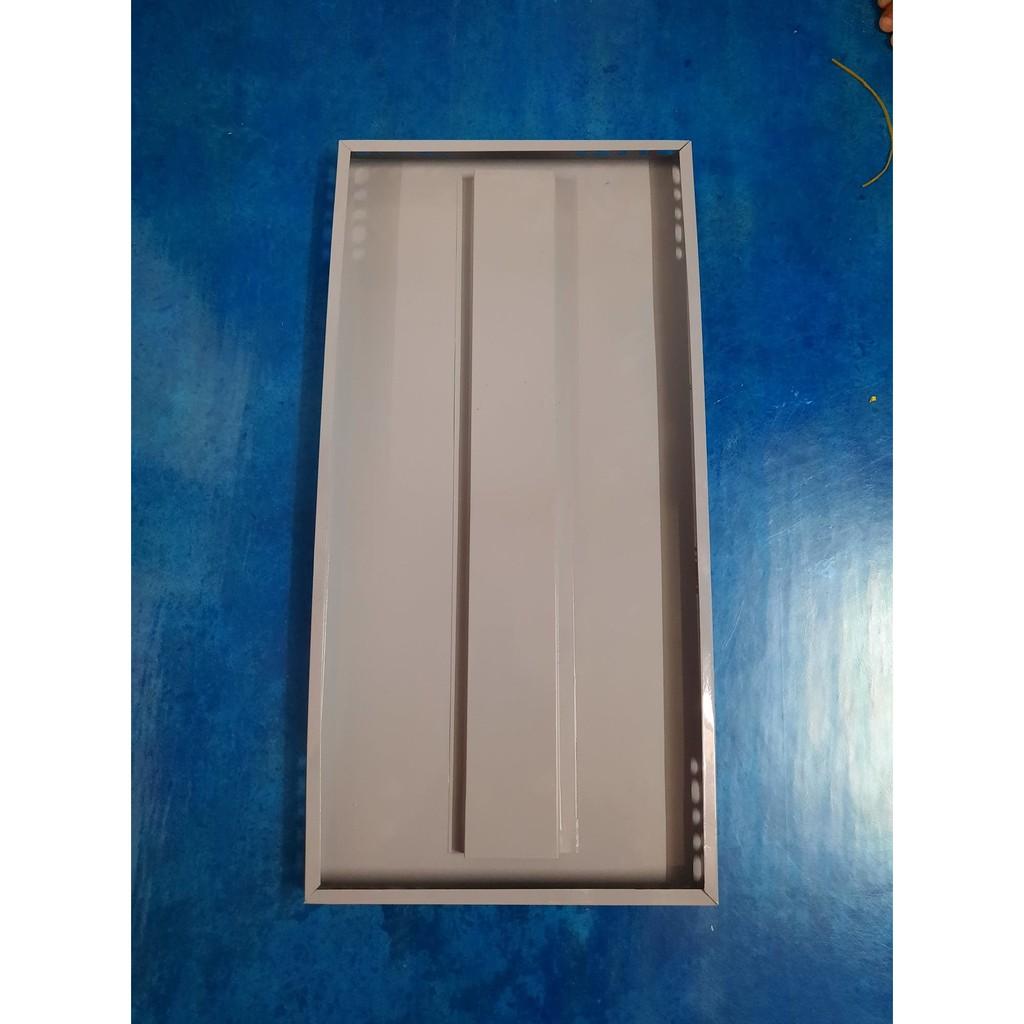 Mâm sắt v lỗ 30x80cm,mâm kệ sắt v lỗ
