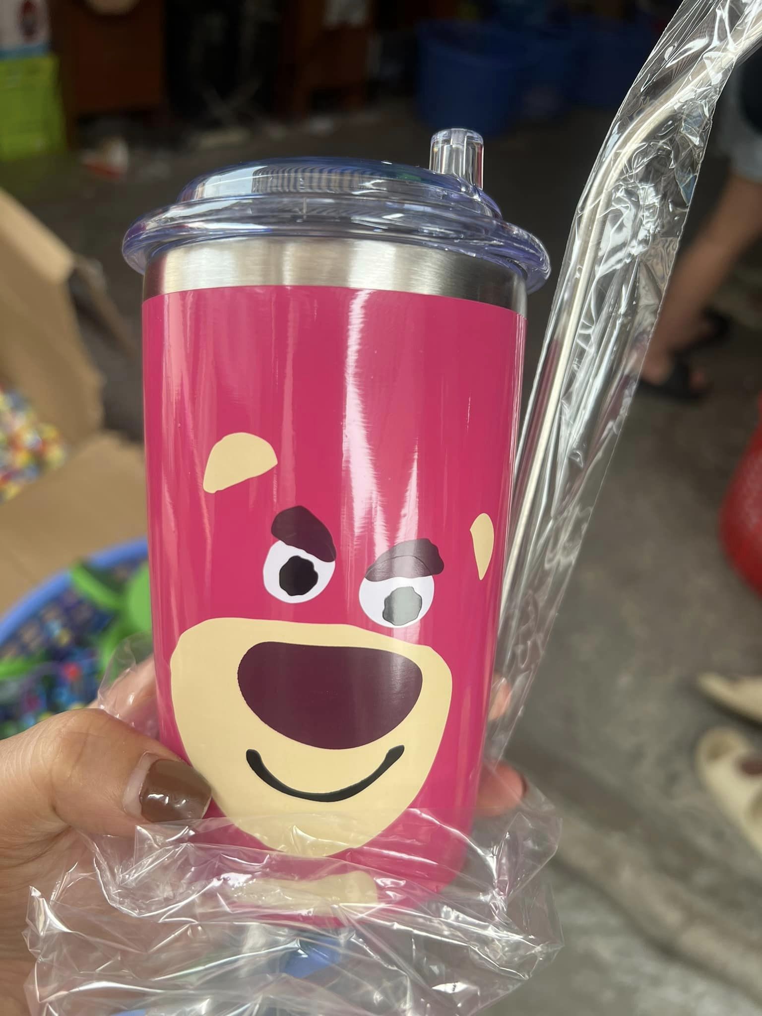 CỐC GIỮ NHIỆT HÌNH GẤU LOSTO MÀU HỒNG DỄ THƯƠNG - DUNG TÍCH 600ML, KÈM ỐNG HÚT VÀ STICK NỔI