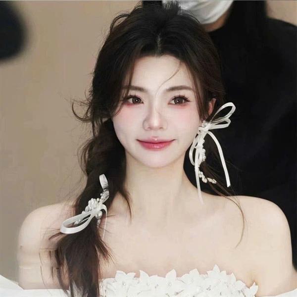 Nơ cài tóc dây hạt trai đan hoa thắt nơ ruy băng