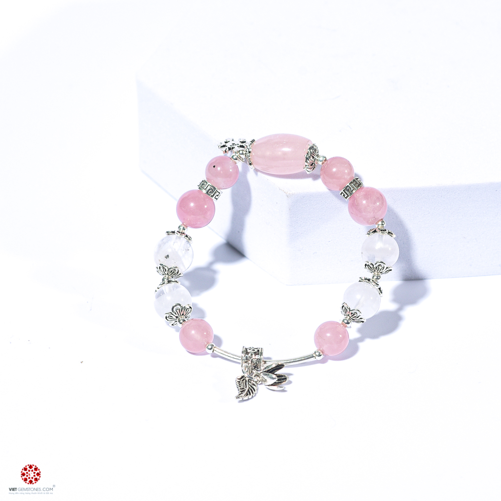 Vòng tay phong thủy Thạch Anh Hồng phối Lu Thống 100% tự nhiên và charm bạc Thái 92.5% mang tới thuận lợi, hanh thông, hợp mệnh Hỏa, Thổ | VietGemstones