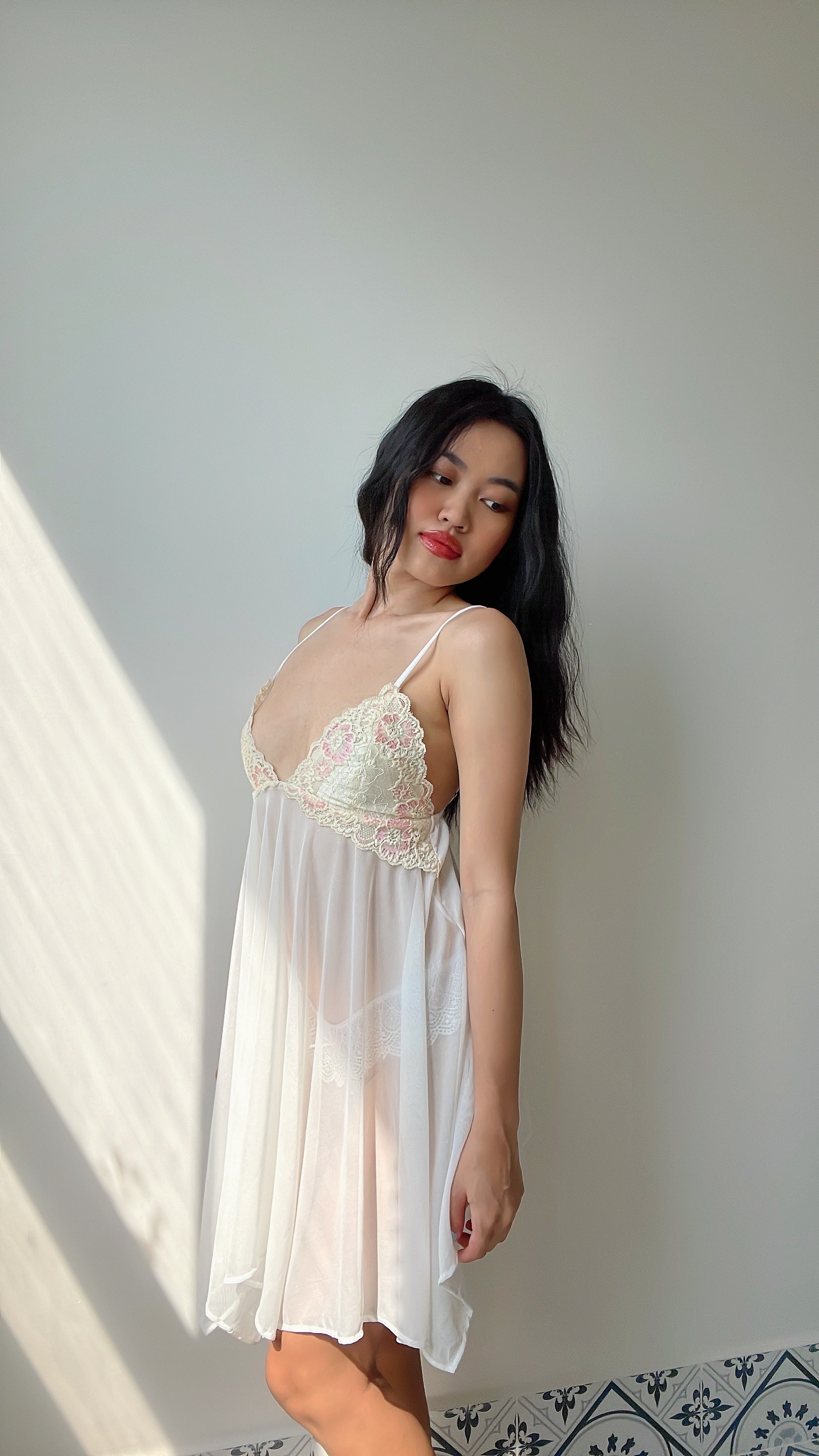 [Có Bigsize] Đầm Váy Ngủ Hai Dây Phối Ren Hở Lưng Xuyên Thấu Gợi Cảm Laili Wear