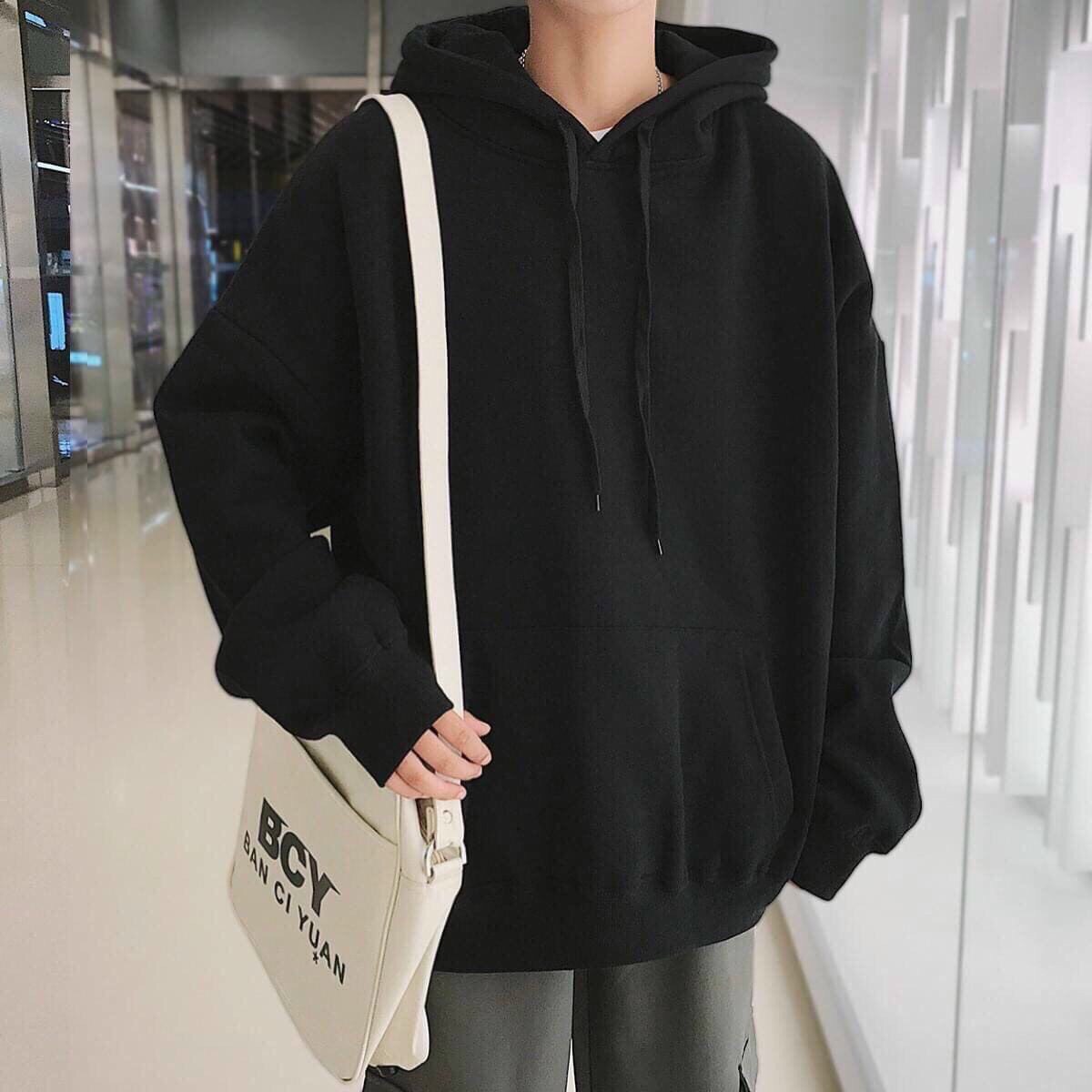 (38-70kg, liên hệ tư vấn size phù hợp) Áo hoodie basic trơn chất nỉ bông. Áo nỉ trơn có nón. Áo hoodie trơn. Áo nỉ nam, áo nỉ nữ. HÀNG MAY TRỰC TIẾP TẠI VIỆT NAM. aohoodiebasictron