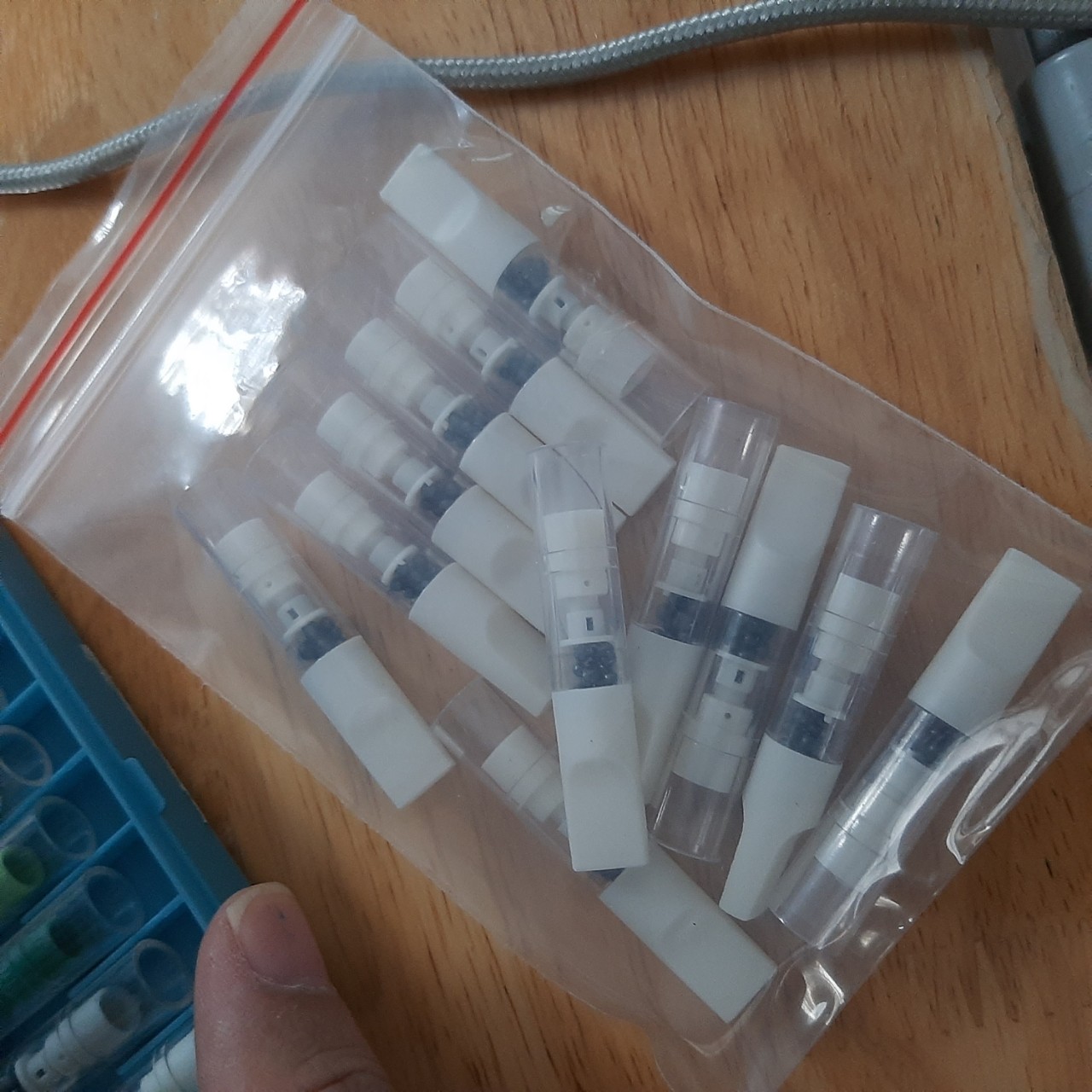 Hộp 20 đầu lọc thuốc cao cấp tinh thể nano
