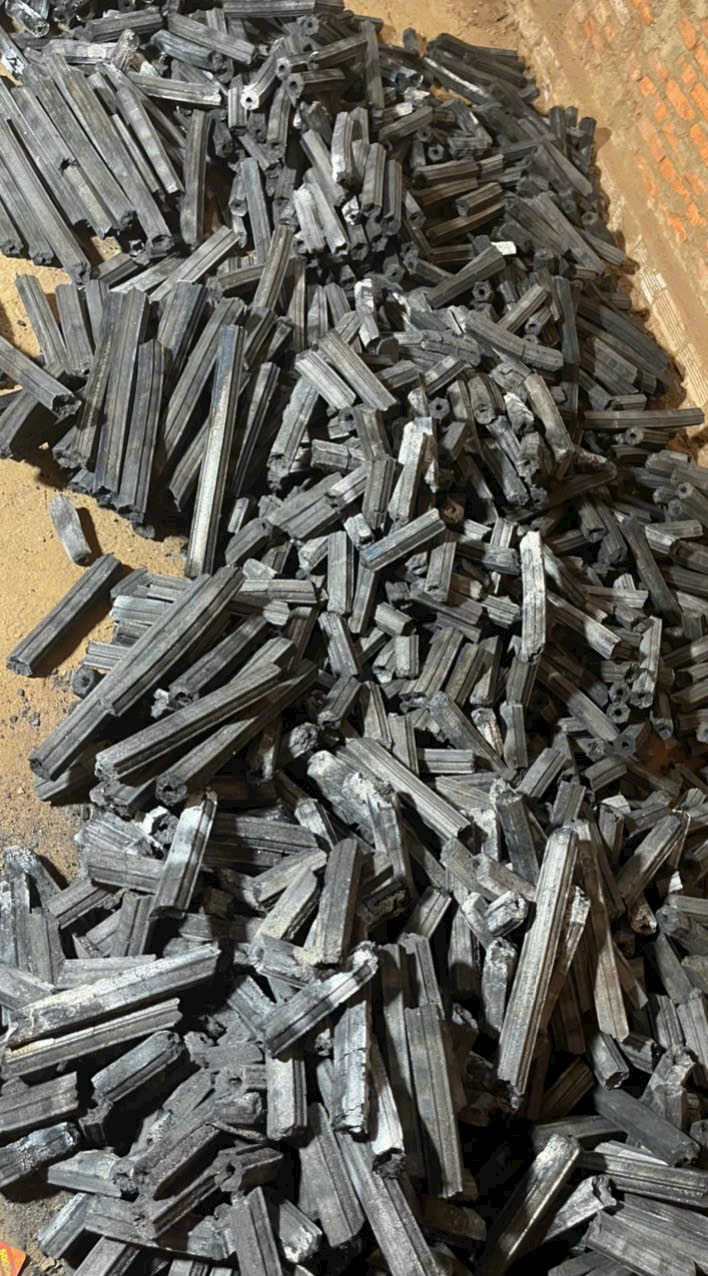 04 Kg than nướng BBQ Viên Nén Không Khói Loại C giá rẻ