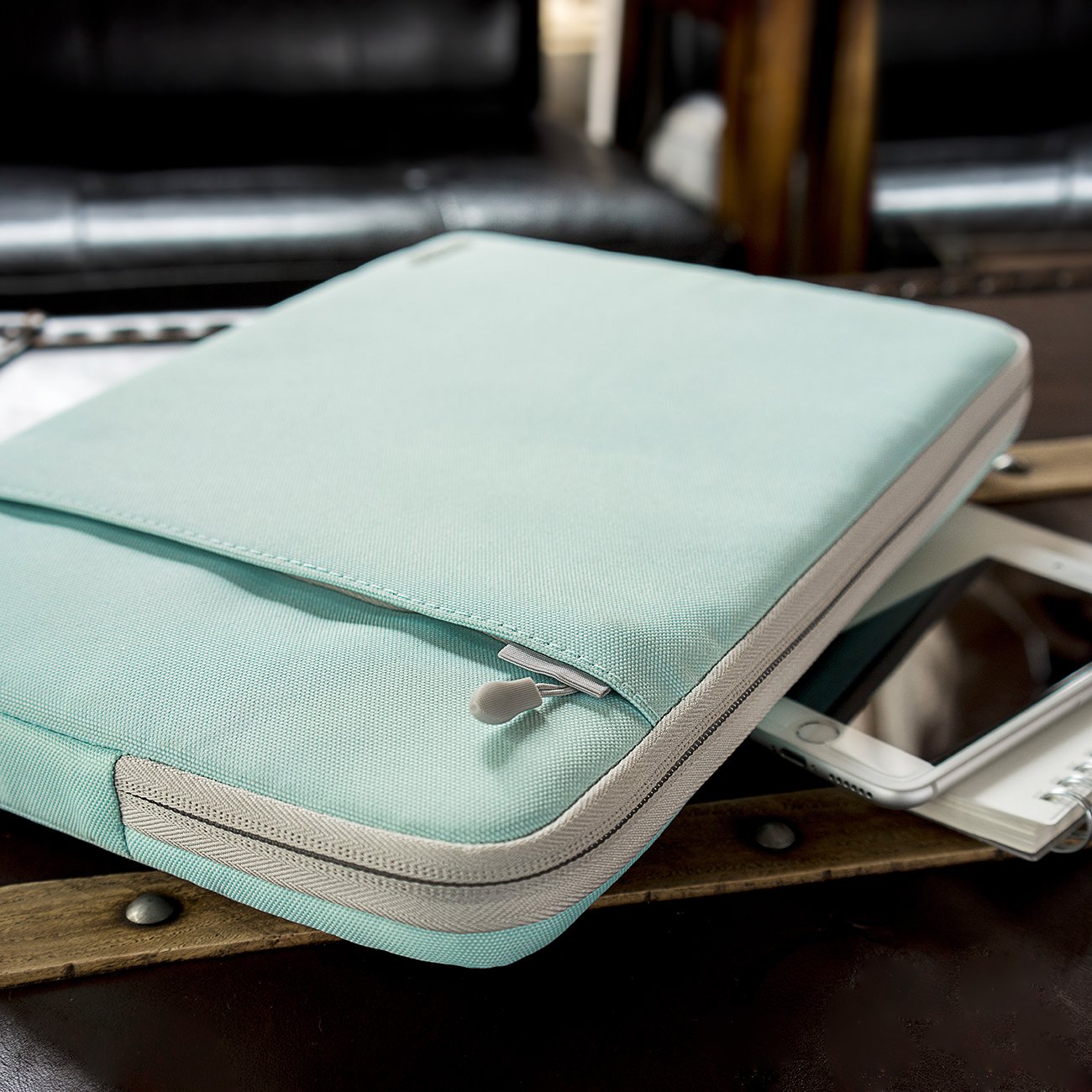 Túi Chống Sốc Tomtoc A13 (Usa) 360° Protective Surface, Laptop, Macbook Pro 13” Light Blue