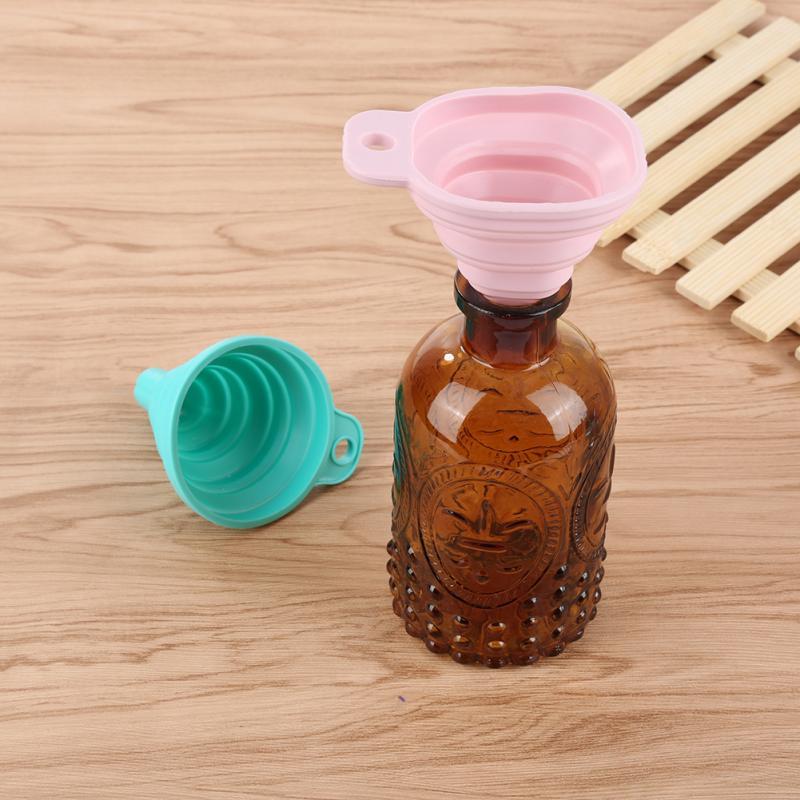 1pcs Mini Foldable Funnel Collapsible Silicone Portable Soft Home Household Liquid Dispensing Kitchen Tools Gadgets Colander