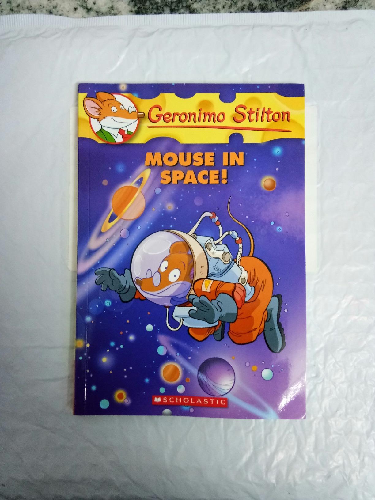 Geronimo Stilton 52: Mouse In Space!