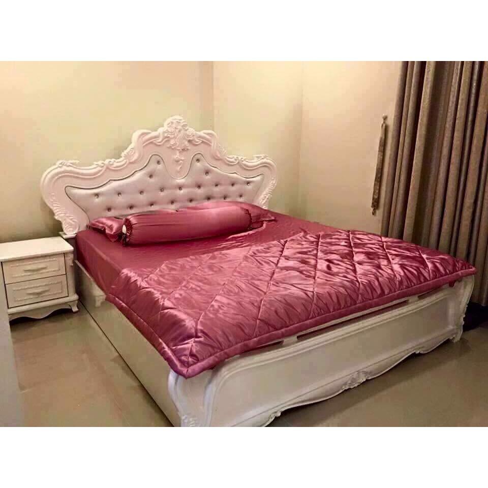 Bộ Chăn Trần Bông Ga Gối Phi Lụa 5 Món Cao Cấp Màu Hồng Ruốc