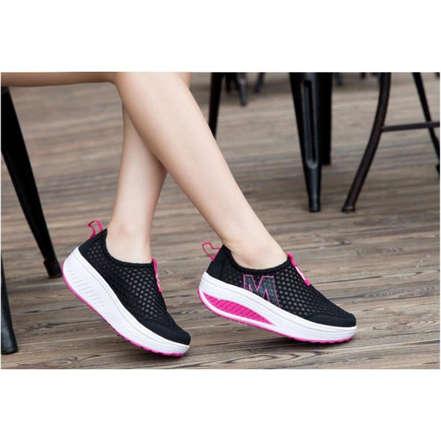 Giày sneaker thể thao cho nữ