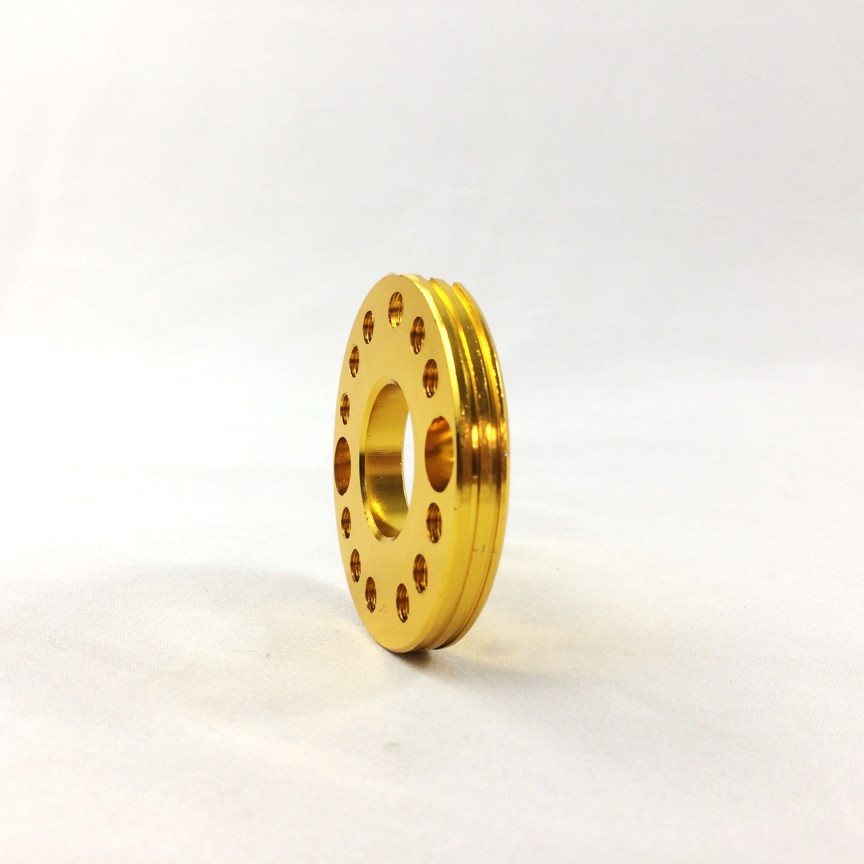 Thớt xoay bình xăng con màu vàng CNC