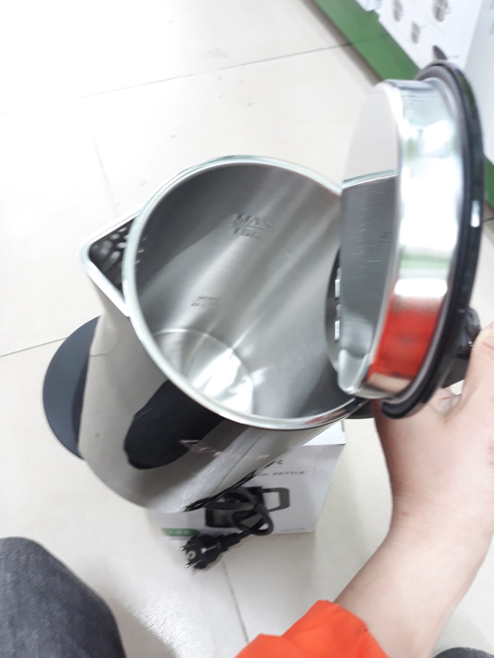 Ấm siêu tốc Arber AST1.5B dung tích 1.5l hàng chính hãng