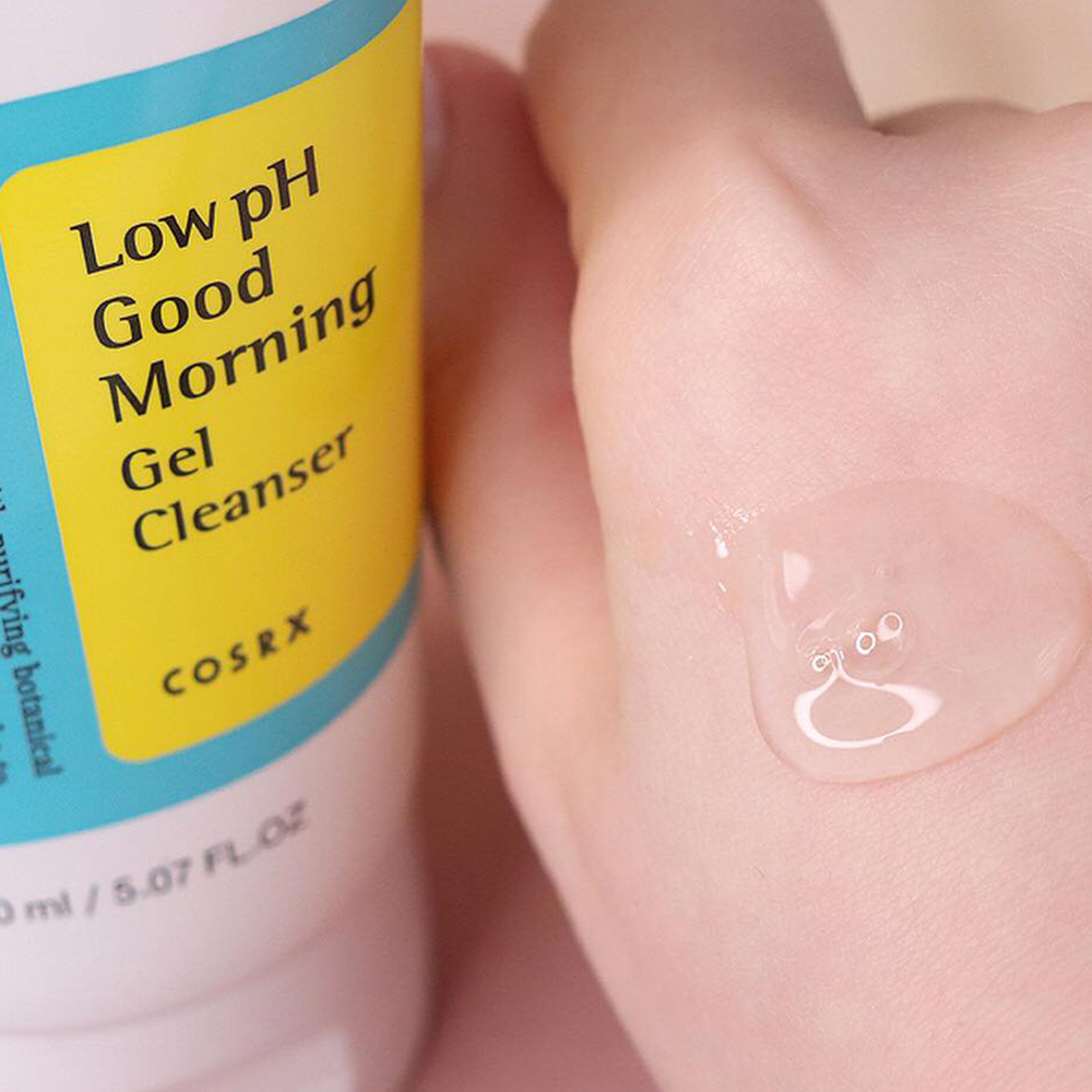 Sữa Rửa Mặt Dạng Gel COSRX Low pH Good Morning Gel Cleanser 150ml. Tặng Gel Móc Khóa 30ml