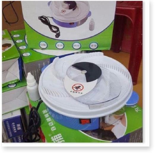 Máy bắt ruồi tự động thiết kế thông minh