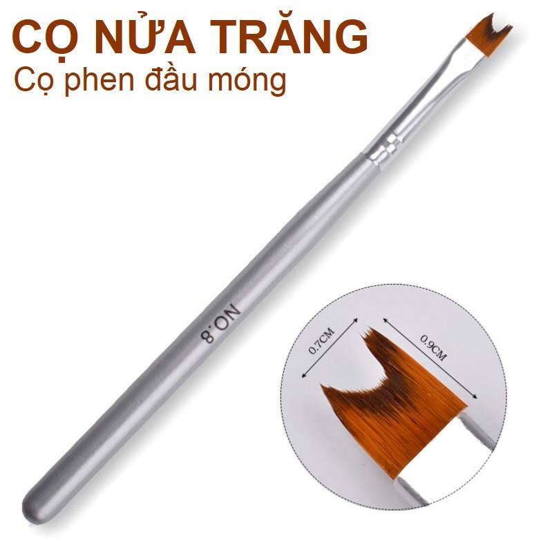 Cọ nửa trăng phen đầu móng