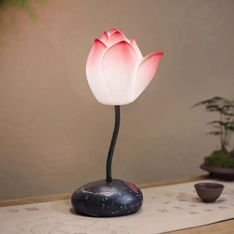 Đèn hoa sen phong cách hiện đại