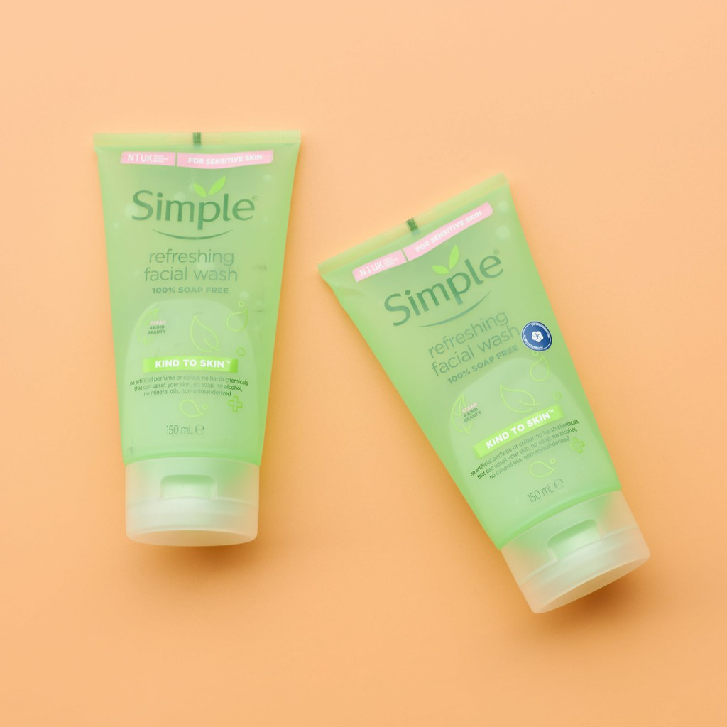 Sữa Rữa Mặt SIMPLE Kind To Skin Dạng Gel Cho Da Nhạy Cảm UK