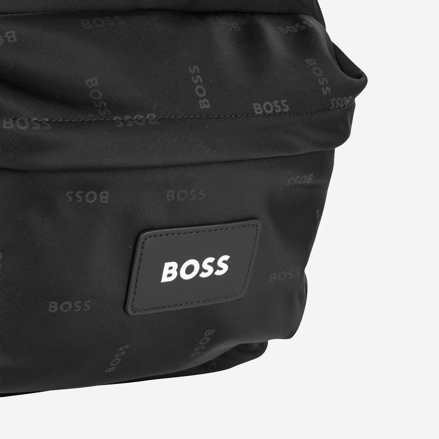 Balo hàng hiệu BOSS backpack. Dung tích 15 lít