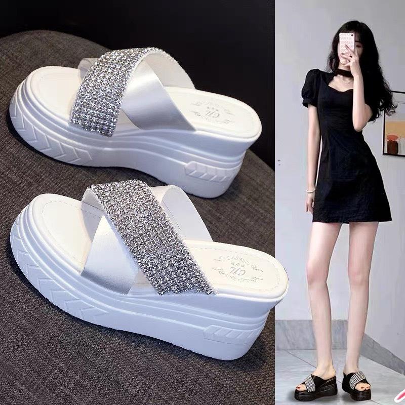 Dép xuồng nữ đế cao 7 phân quai đá chéo