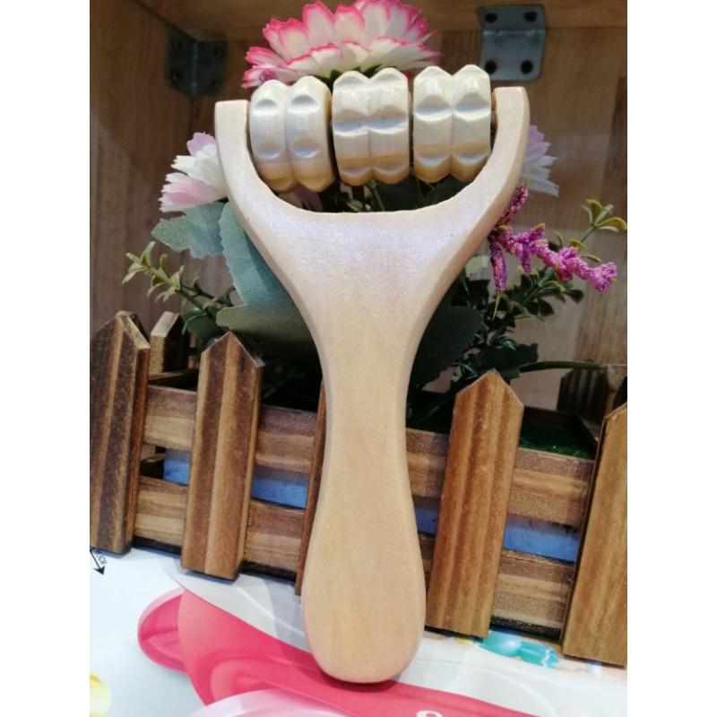 MÁT XA CẦM TAY GỖ. MASSAGER MẶT