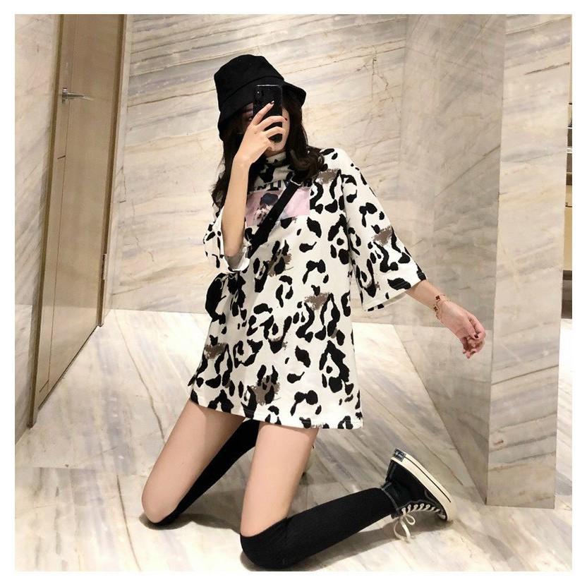 Áo Thun - Loang Bò Sữa In Hình Cô Gái Tay Lỡ Unisex nam nữ From Rộng