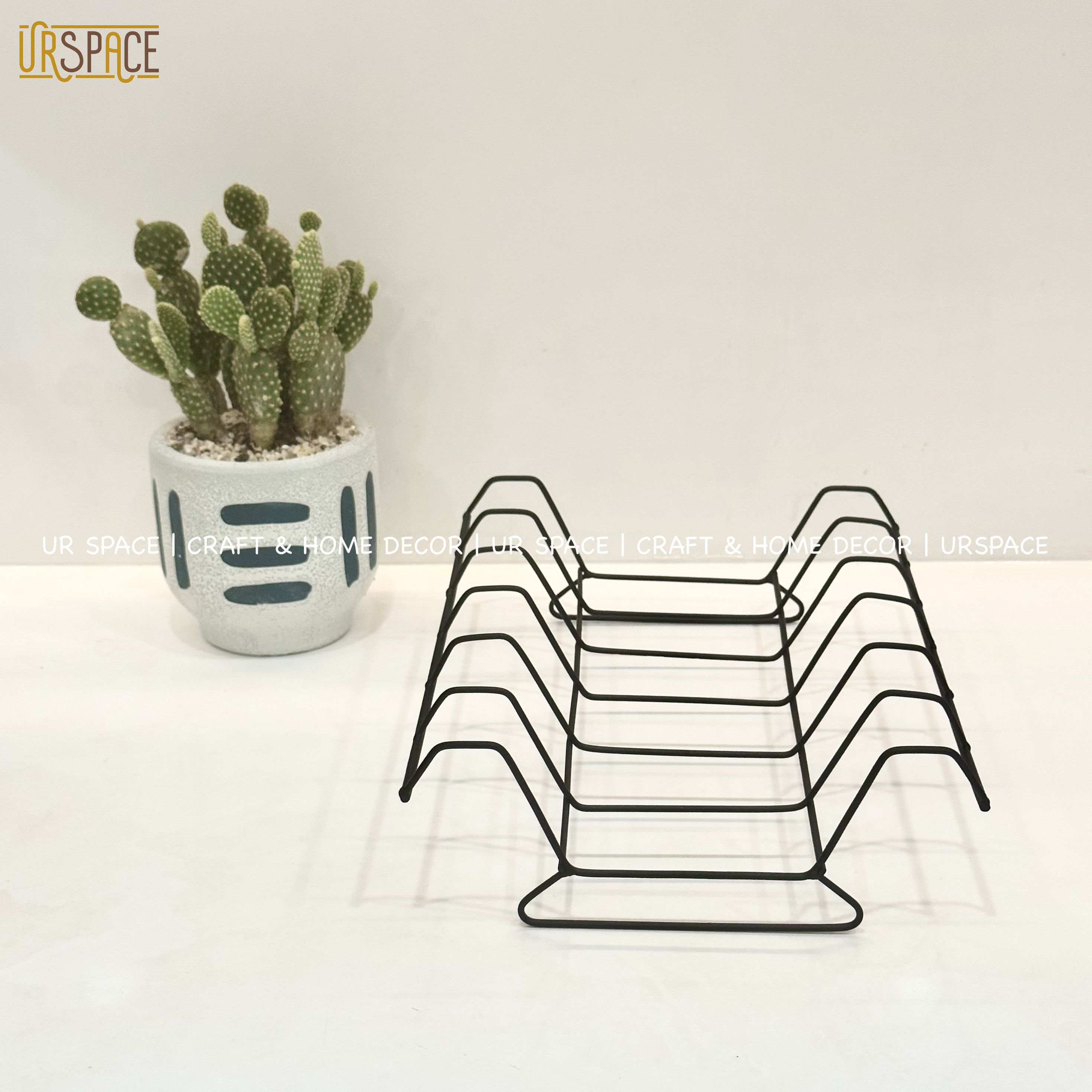 Giá kệ chén dĩa bằng sắt URSPACE tiện dụng dùng cho nhà bếp, decor trang trí / Kitchen Bowl Drain Racks