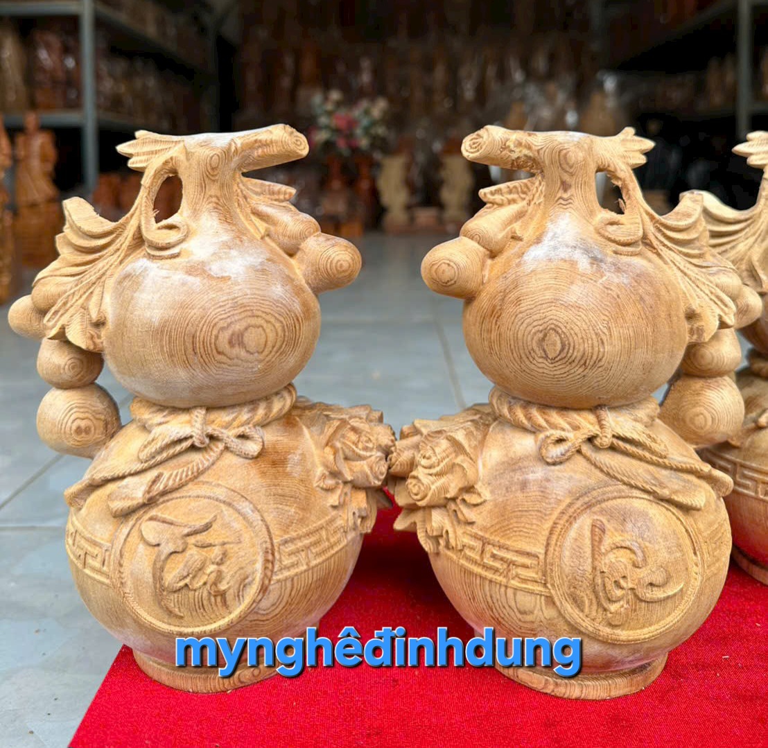 Cặp hồ lô tài lộc bằng gỗ ngọc Am cao 20cm