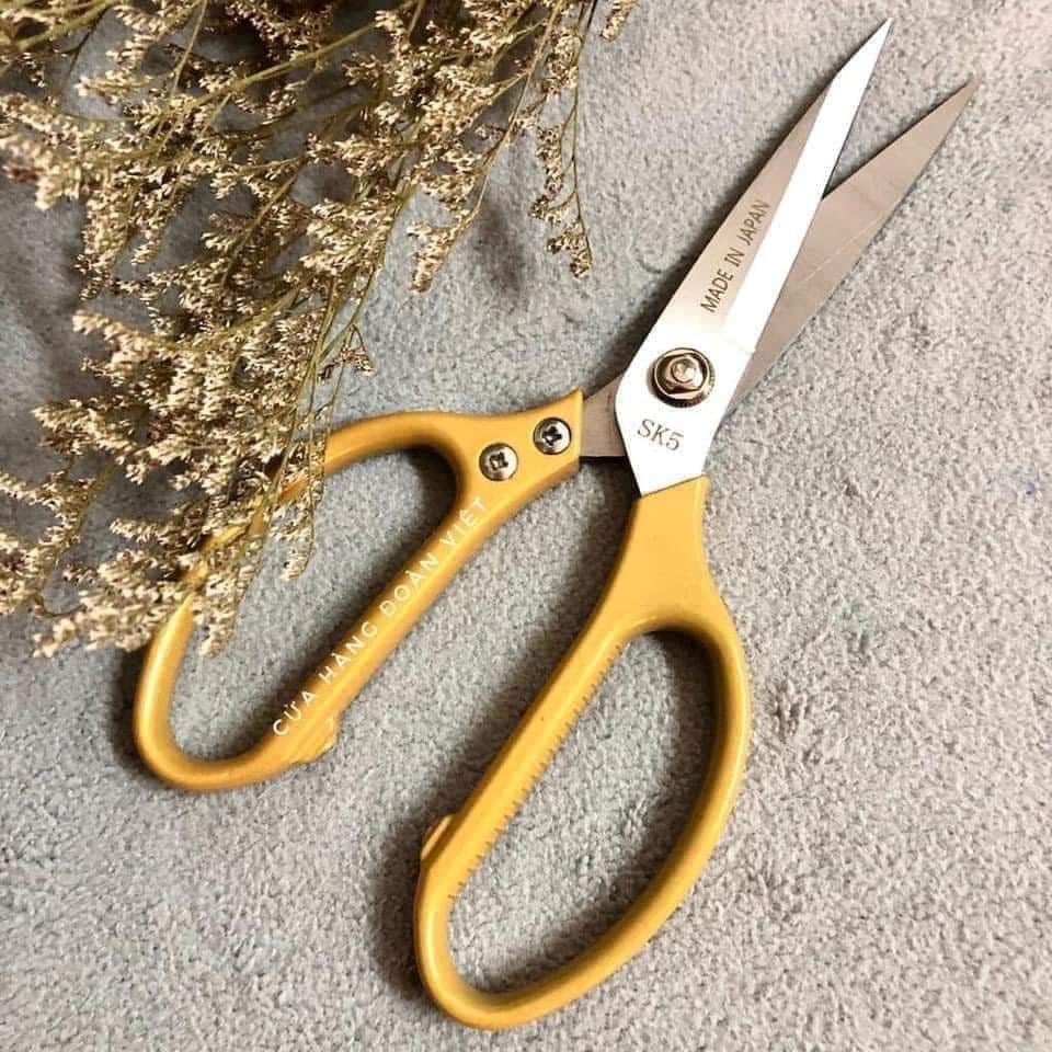 Kéo Nhật Nội Địa SK5 Siêu Sắc,Kéo đa năng nhà Bếp, Cắt Gà, Cắt Vịt, Cắt Thịt, giấy, da các loại size 21.6*9.5 cm