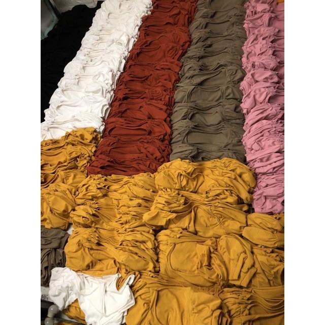 Áo Thun Croptop Tay Phồng Cổ Vuông