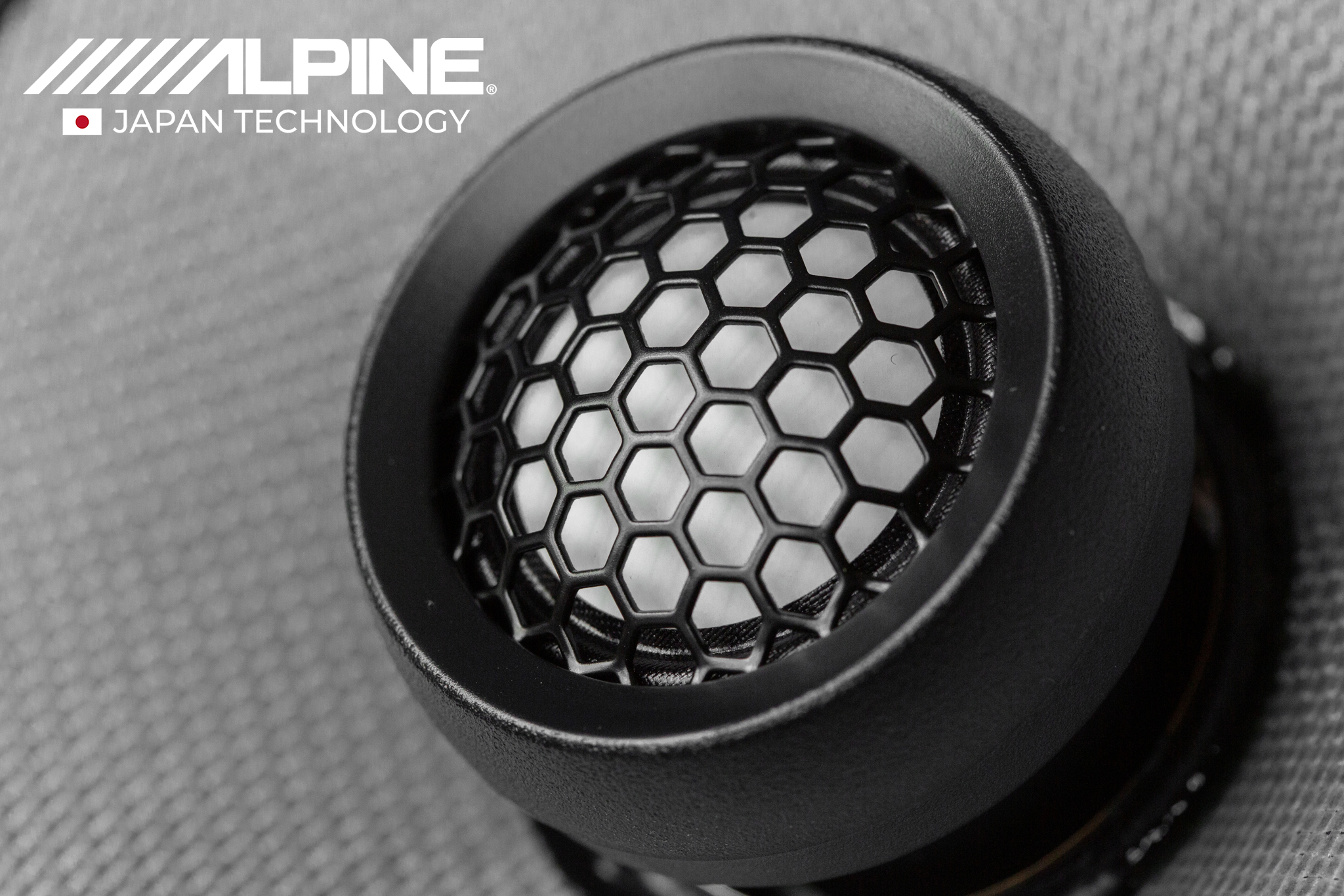 R2-S65 Loa xe hơi đồng trục 2 chiều 6.5 inch chính hãng Alpine