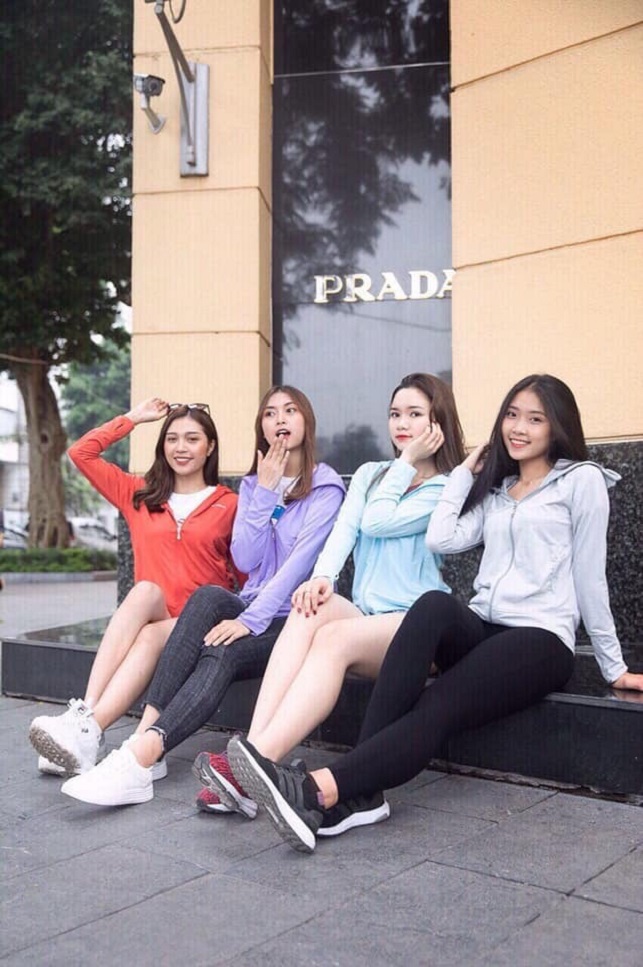 Áo khoác chống nắng cao cổ chất liệu vải mềm mịn thun co dãn dành cho nữ