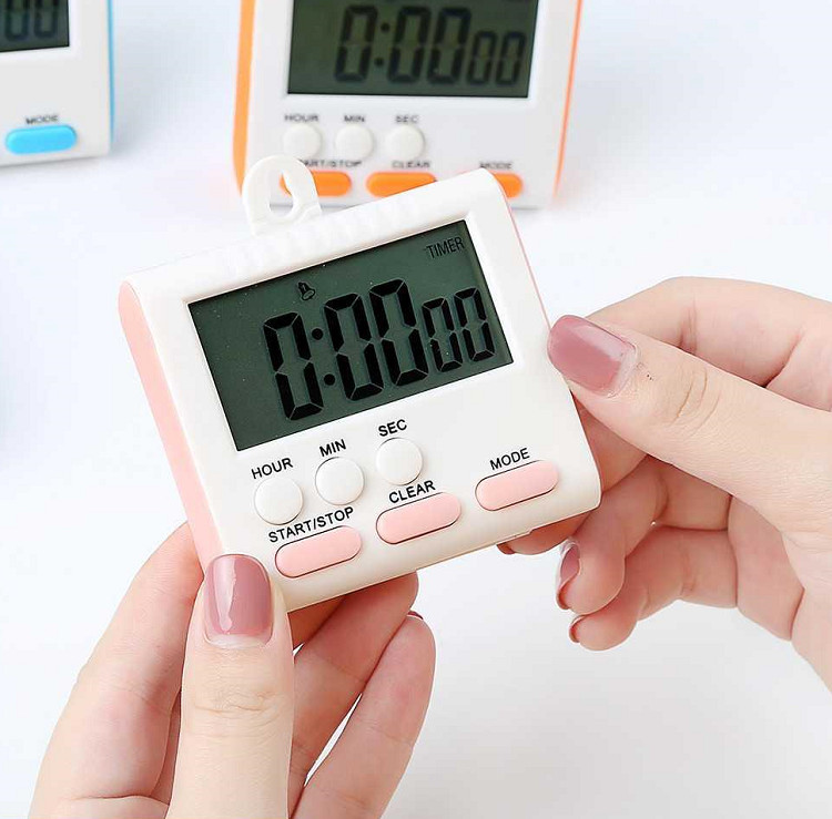 Đồng hồ hẹn giờ điện tử A01 ( Tặng kèm pin )