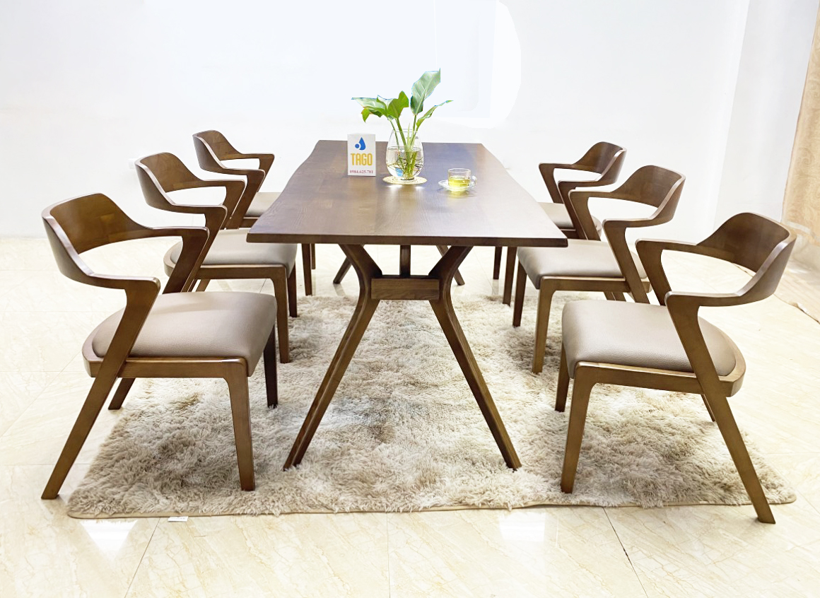 Bộ bàn ăn gỗ 2 ghế 1 bench TAGO