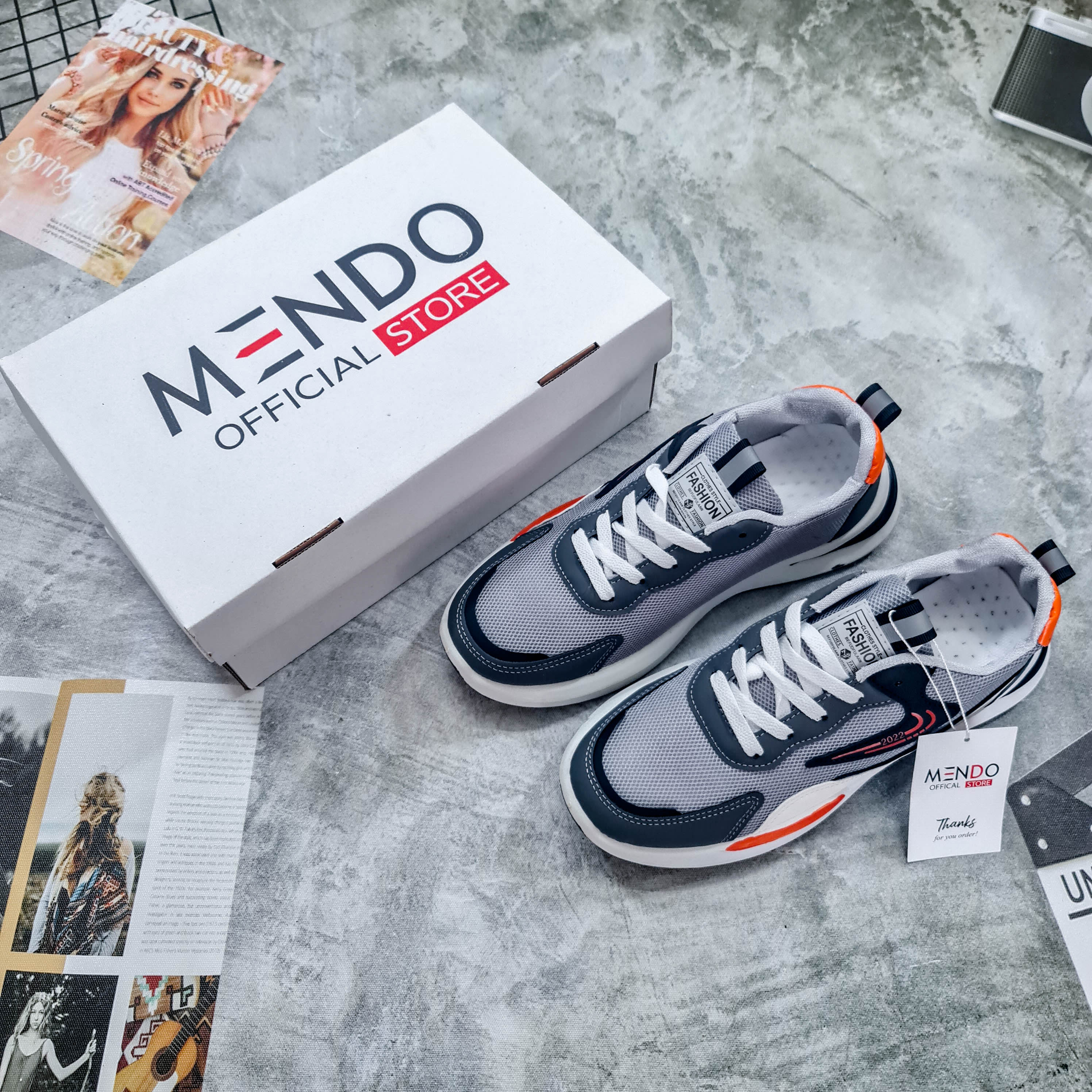 Giày Thể Thao Nam MENDO - Giày Sneaker Màu Xám - Đen, Đế Êm, Form Dáng Hàn Quốc - G5301