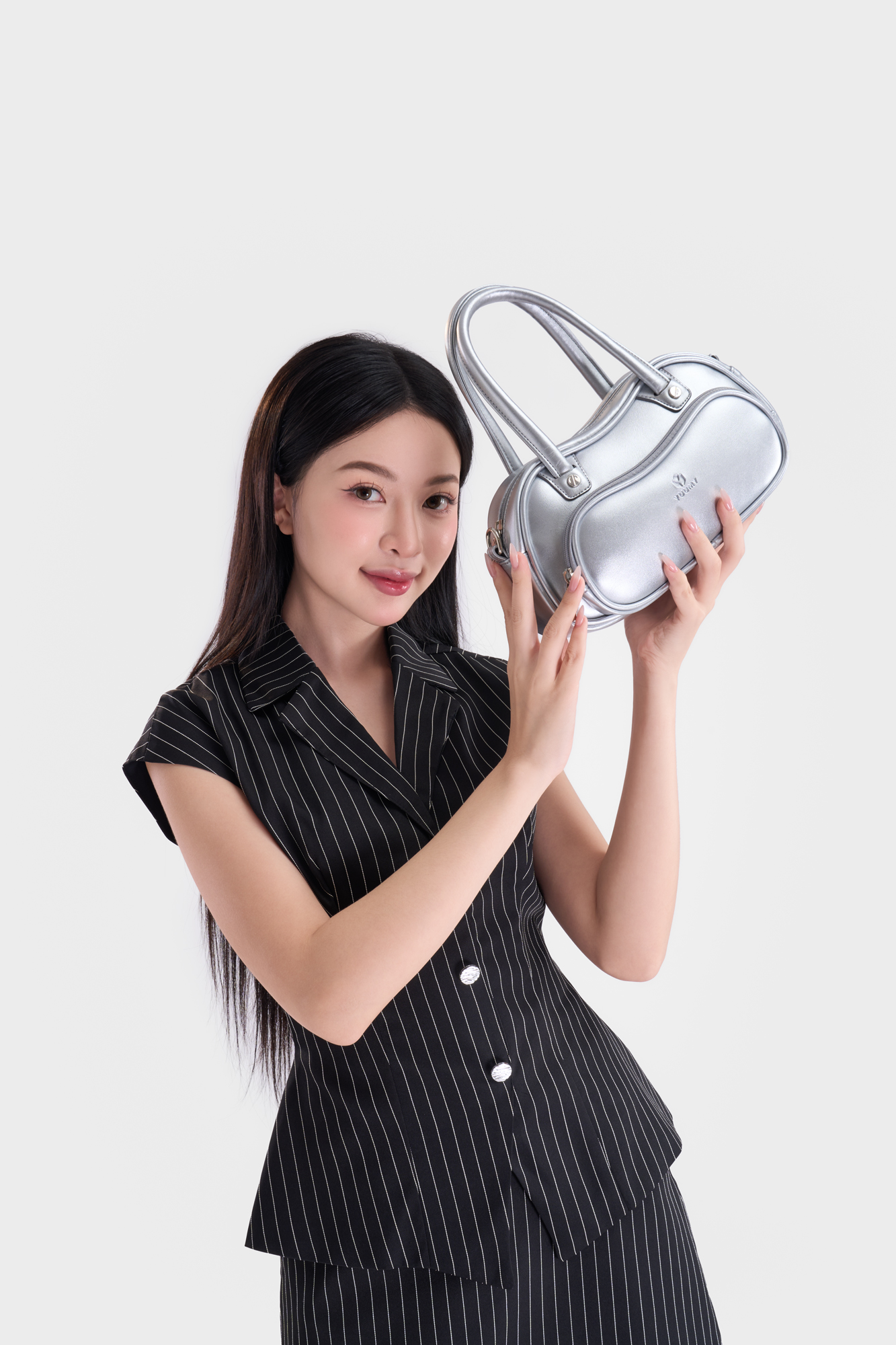 Túi Yuumy ( Thời trang nữ thiết kế dáng vòm cá tính - Túi xách da Glossy YTX88 )