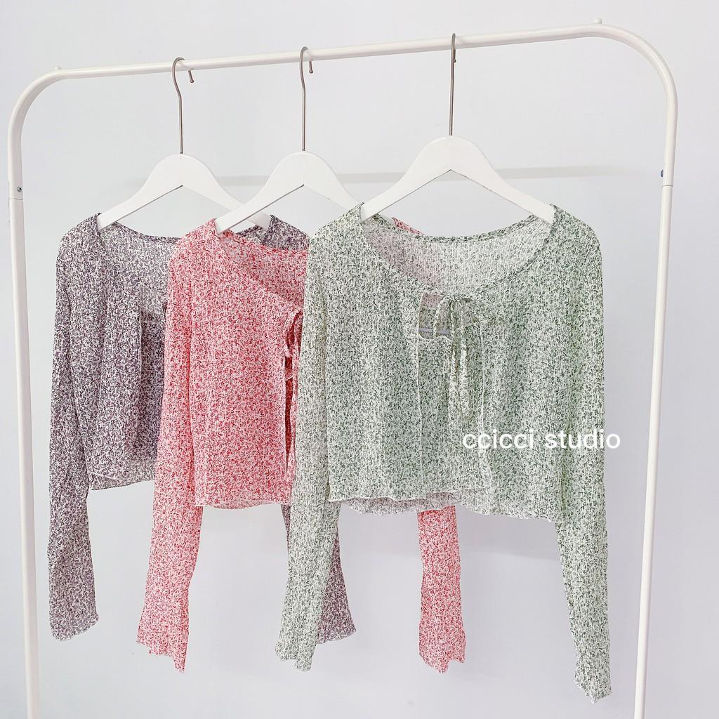 Set Áo Tay Dài Kèm Áo Croptop Hai Dây Hoa Nhí