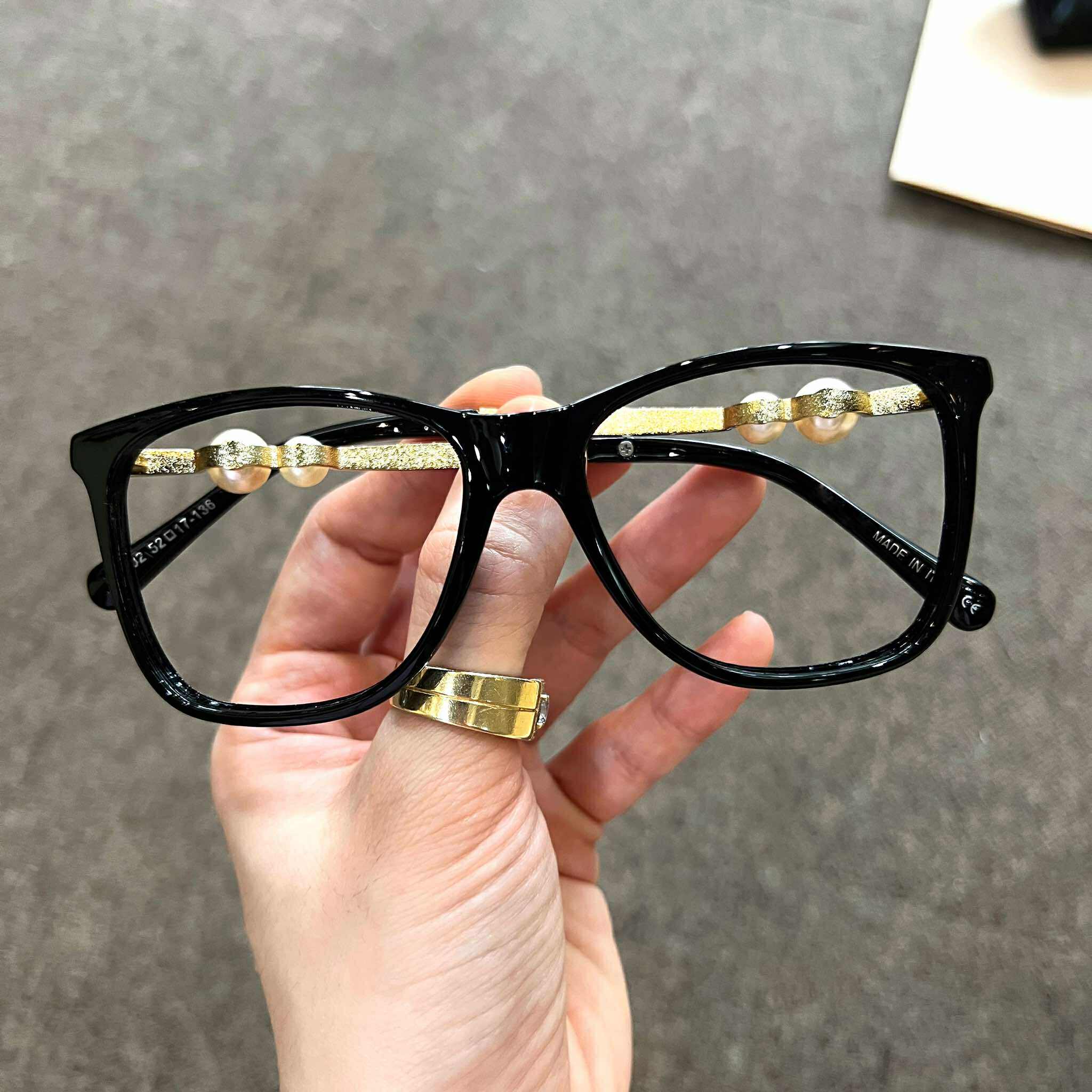 Kính mắt thời trang cao cấp cho nữ Mắt vuông form to + Tặng kèm phụ kiện