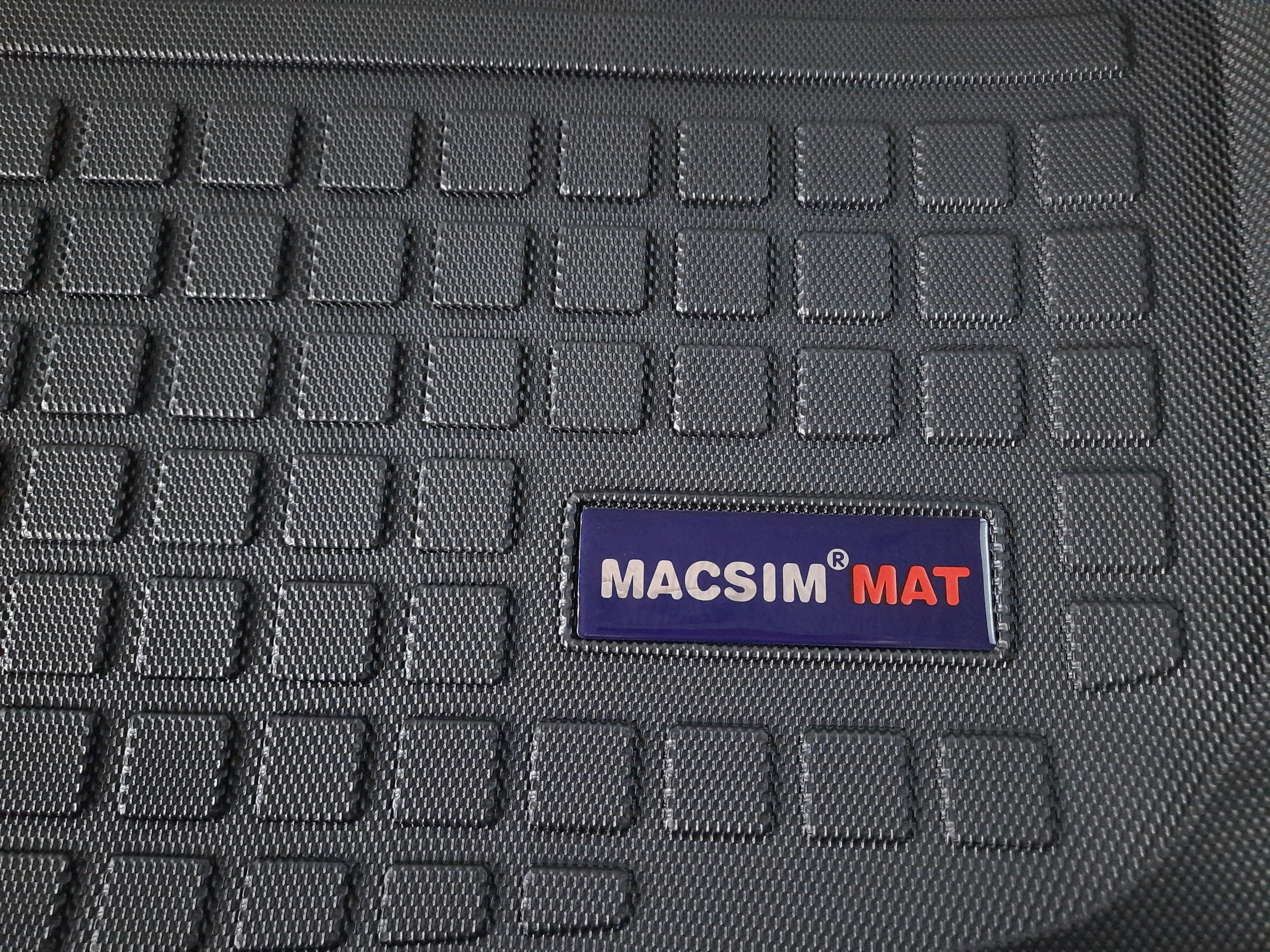 Thảm lót cốp xe ô tô Audi A7 2011-2018 nhãn hiệu Macsim hàng loại 1