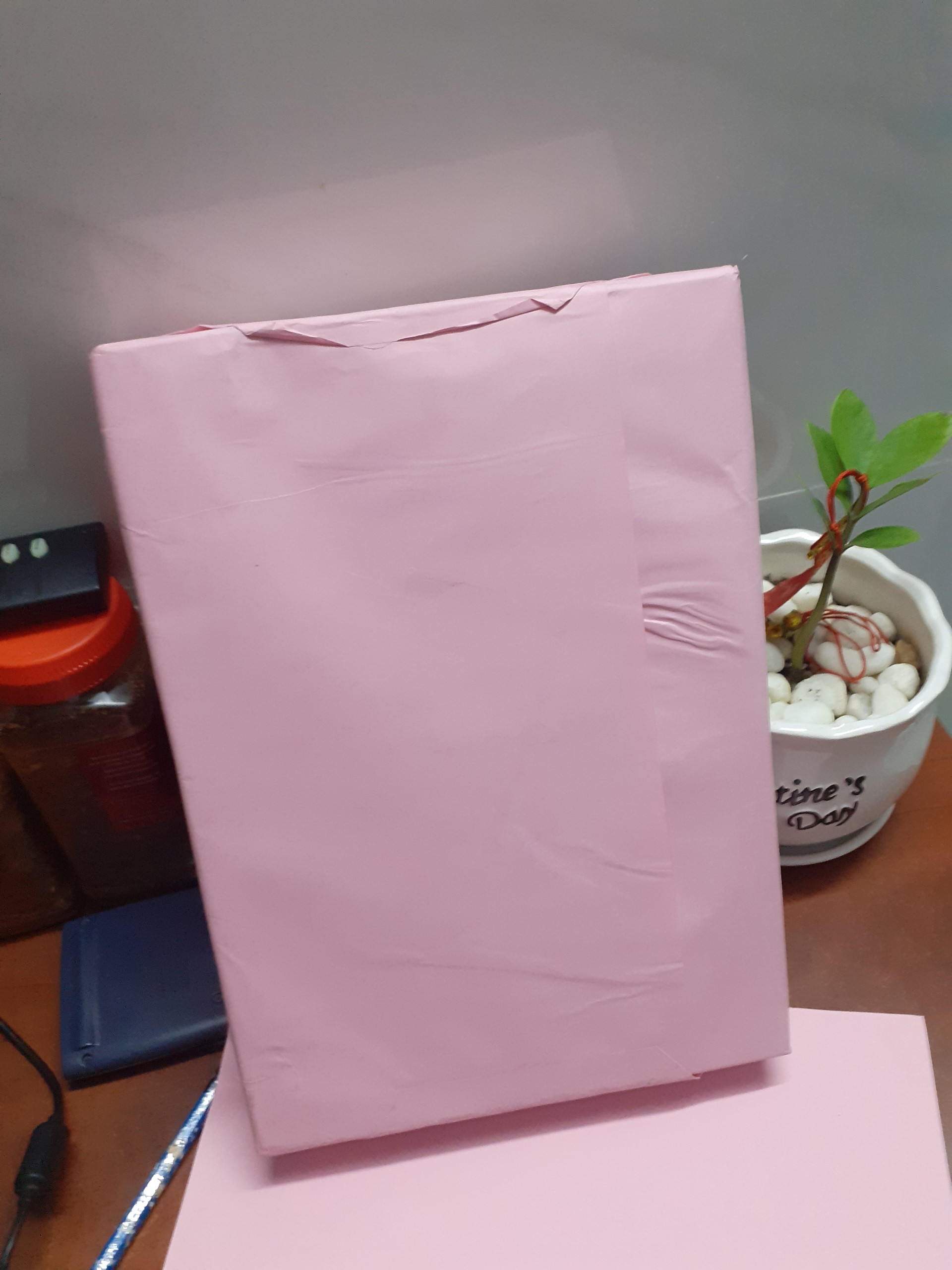 1 ram giấy A4 màu hồng thái lan ford 70gsm.