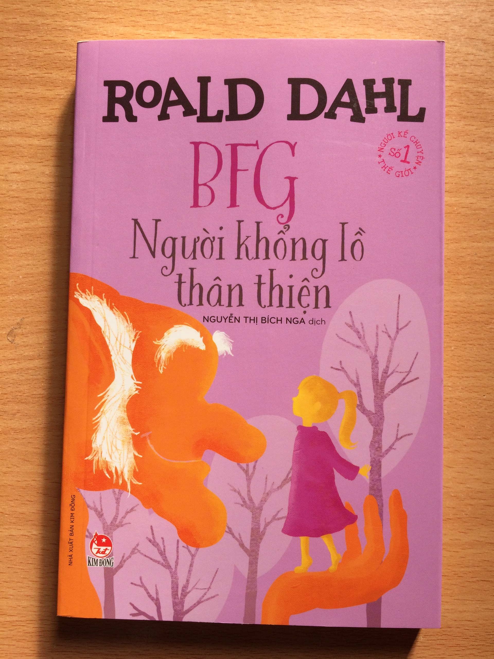BFG - NGƯỜI KHỔNG LỒ THÂN THIỆN