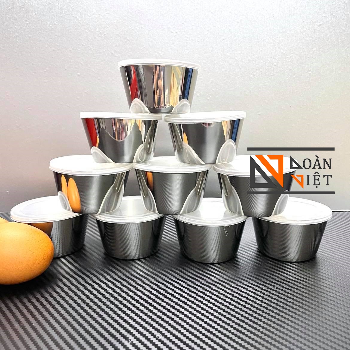 Khuôn Bánh Flan Inox Không Gỉ - Combo 10 khuôn đường kính 7 cm x cao 4cm (Có Nắp). Dụng cụ hộp chứa đựng thưc phẩm nhỏ gọn cho trẻ nhỏ an toàn cho sức khoẻ