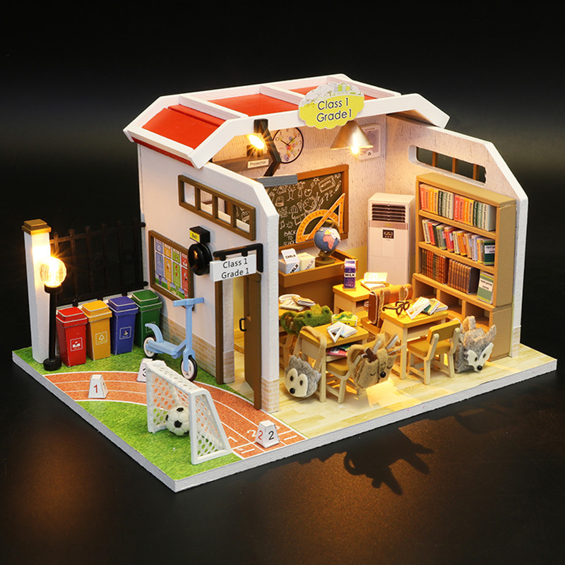 Mô hình nhà DIY Doll House Lớp học Class 1 Kèm Đèn LED và MICA chống bụi