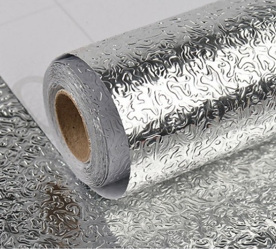 Cuộn giấy bạc 2m dán bếp cách nhiệt, Miếng decal dán tường nhà bếp chống thấm bền đẹp-GD693-DecalBB2m