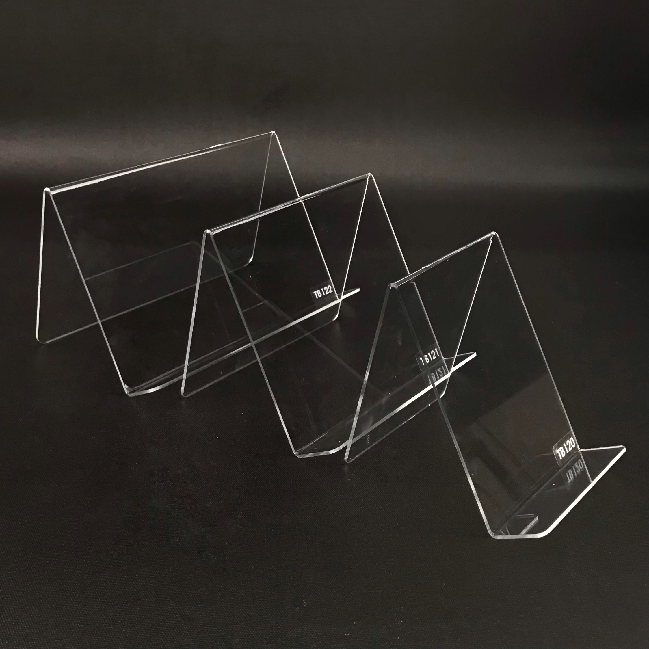Kệ trưng bày mica chữ V Enter TB121 150x115x135mm mica dày 2mm